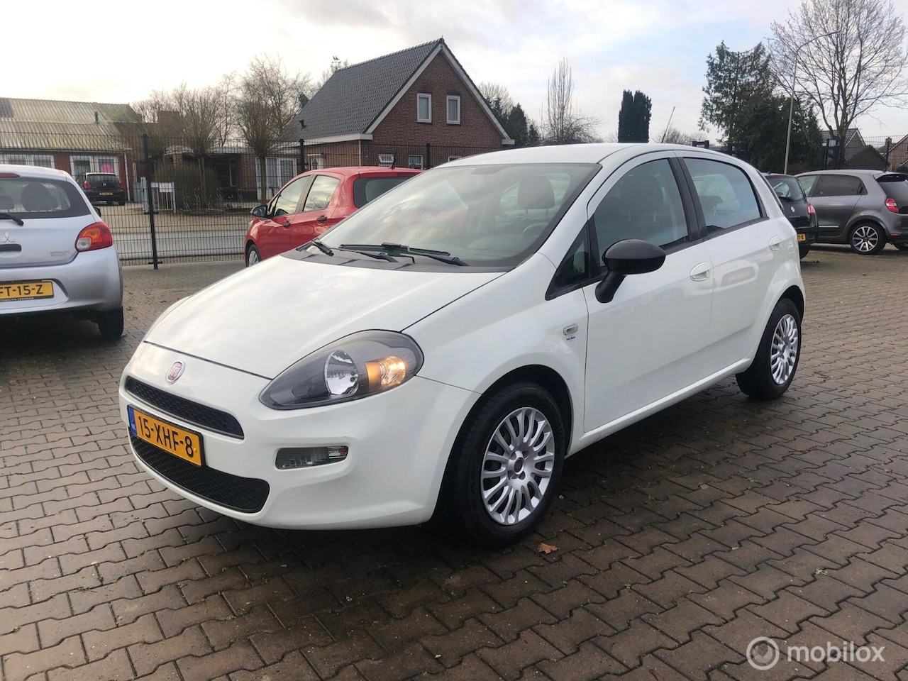 Fiat Punto Evo - TwinAir 5DRS ASIRCO CRUISE 6.VERS ELL PAK - AutoWereld.nl