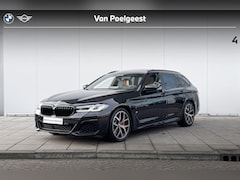 BMW 5-serie Touring - 530i High Executive M-Sport 19 Inch / Comfort Acces / Soft Close / Electrische Zwenkhaak /