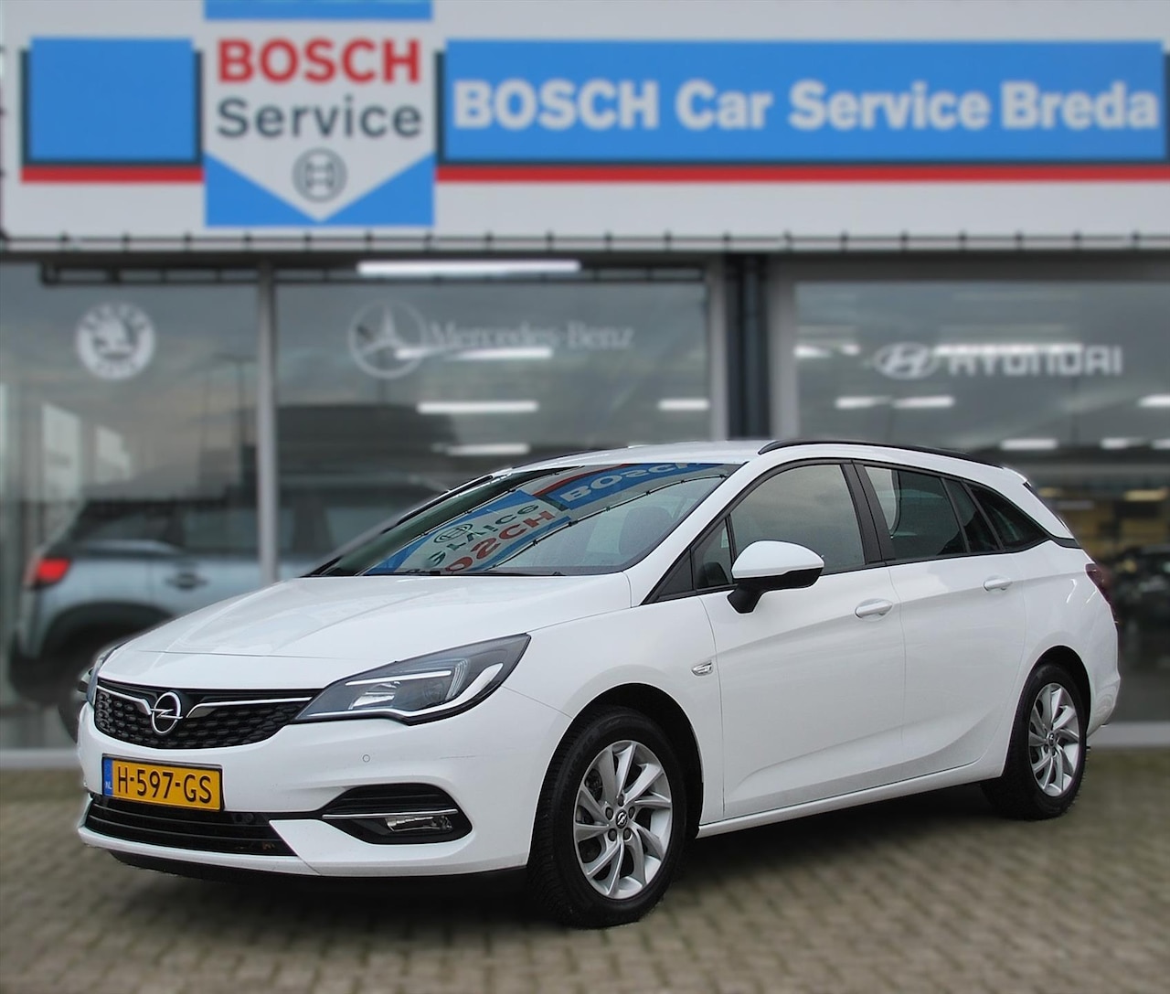 Opel Astra Sports Tourer - 1.2 Turbo 110pk Start/Stop Edition - AutoWereld.nl