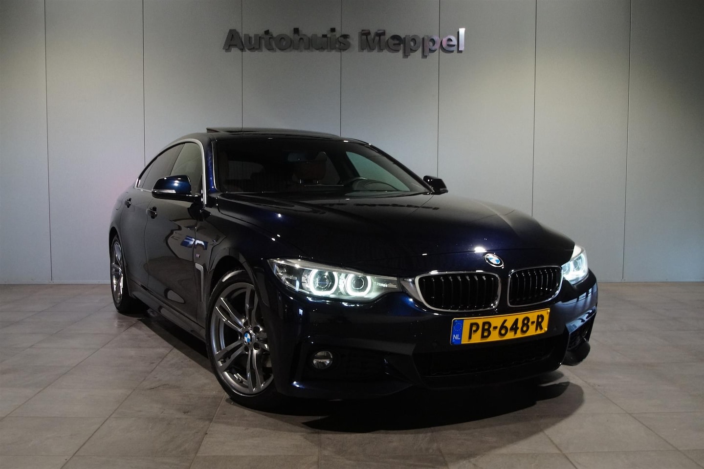 BMW 4-serie Gran Coupé - 420i M-Sport/// | H/K Sound | LED | PDC | Schuif/Kanteldak | - AutoWereld.nl