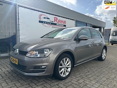Volkswagen Golf - 1.2 TSI LOUNGE