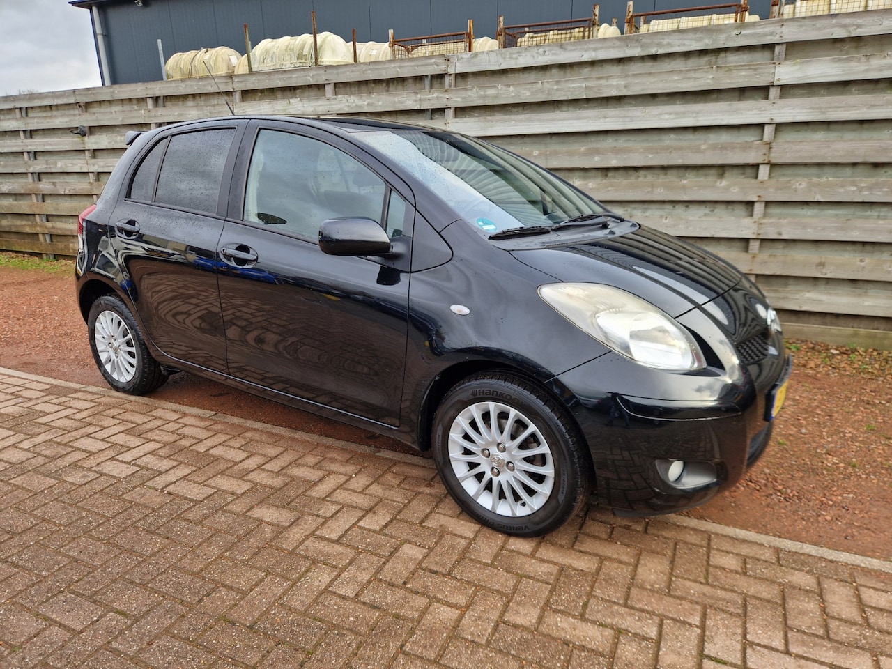 Toyota Yaris - 1.3 VVTi Dynamic 1.3 VVTi Dynamic Airco - AutoWereld.nl