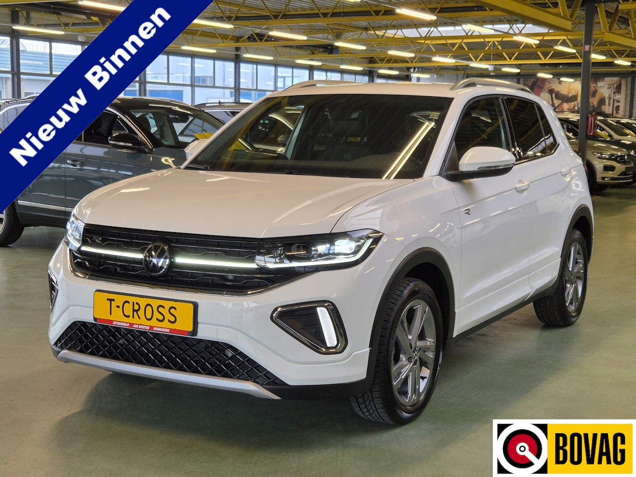 Volkswagen T-Cross - 1.5 TSI R-Line -150pk- Automaat | Trekhaak | Camera | IQ LED | Rijklaarprijs incl. 1 jaar - AutoWereld.nl
