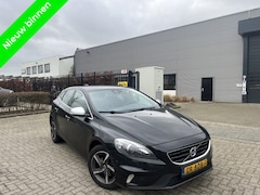 Volvo V40 - 2.0 D2 R-Design Navigatie|Xenon|leer