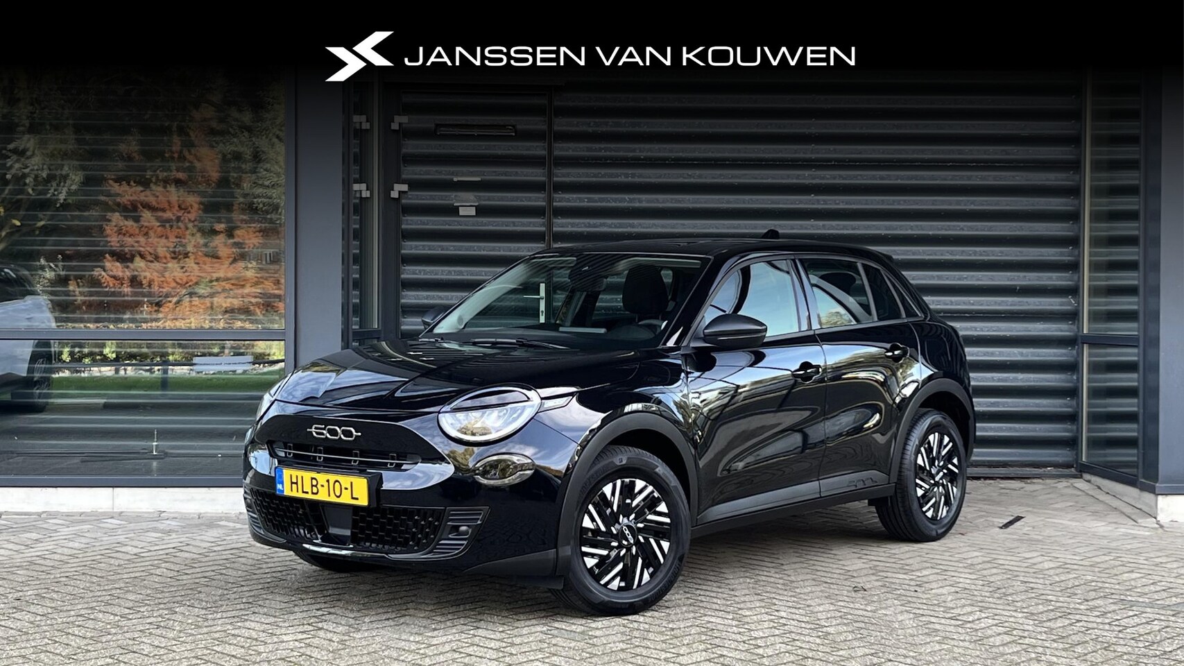 Fiat 600 - 1.2 Hybrid Urban Stoelverwarming Airco Apple Carplay - AutoWereld.nl