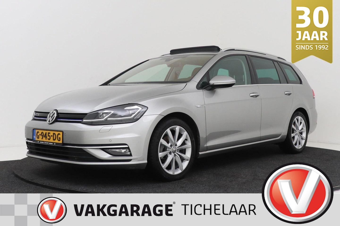 Volkswagen Golf Variant - 1.5 TSI Highline | Panoramadak | Org NL | Digital Cockpit | Stoelverwarming | CarPlay | - AutoWereld.nl