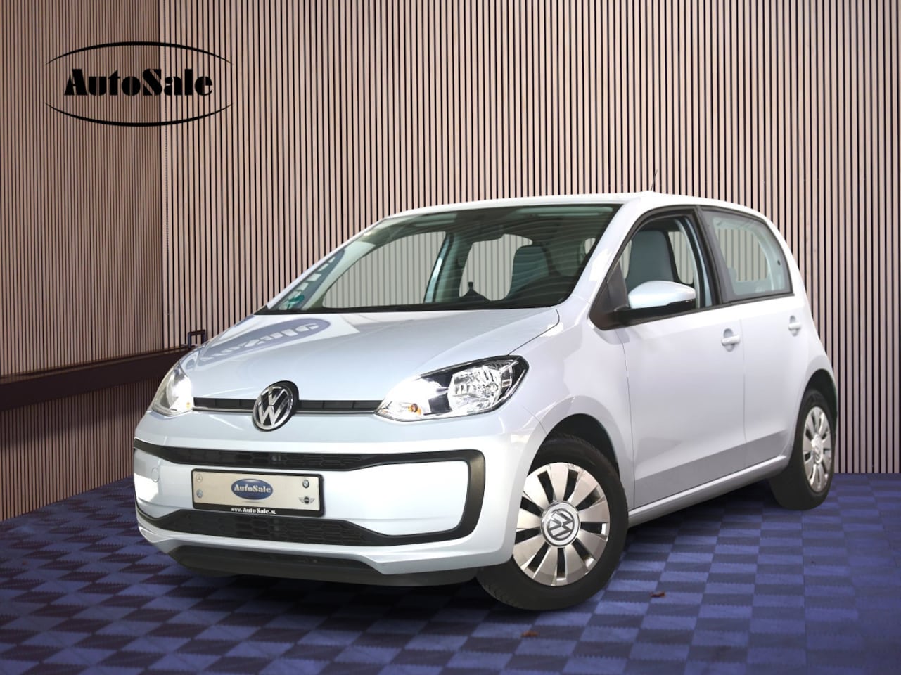 Volkswagen Up! - 1.0 BMT high up! BLUET AIRCO '17 - AutoWereld.nl