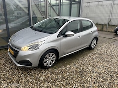 Peugeot 208 - 1.2 PureTech Active Airco trekhaak