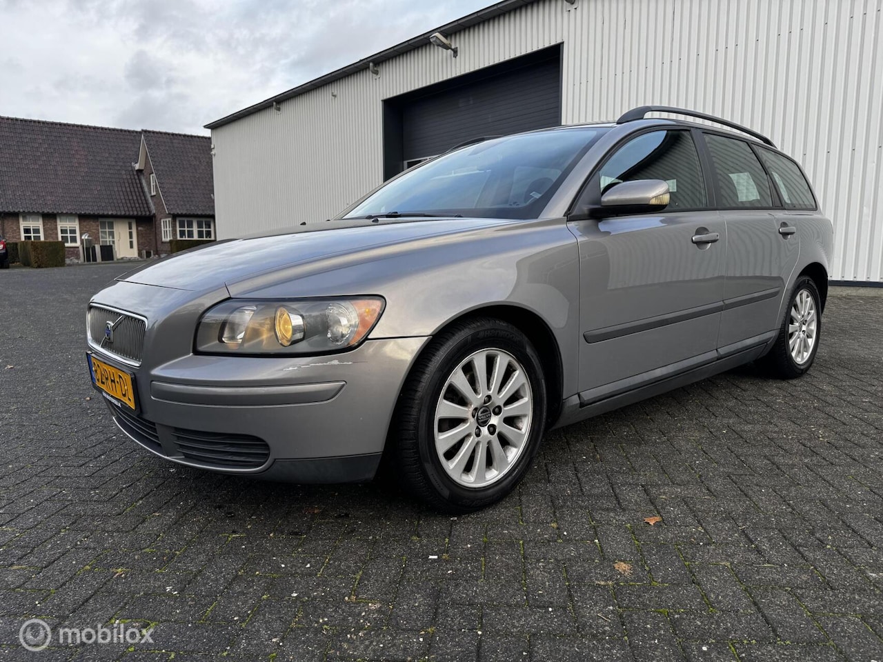 Volvo V50 - 1.8 Momentum(APK tot 18-11-2026) - AutoWereld.nl