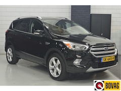 Ford Kuga - 1.5 EcoBoost Titanium // 141.000 km // NAVI // CAMERA // PDC // TREKHAAK // STUUR&STOELVER