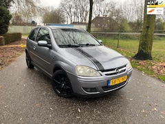 Opel Corsa - 1.2-16V Silverline | Xenon Airco Zwart LMV APK 12-2026