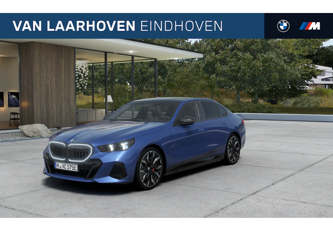 BMW 5-serie - 530e M Sport Automaat / Panoramadak / Trekhaak / Bowers & Wilkins /	M Multifunctionele Sto - AutoWereld.nl