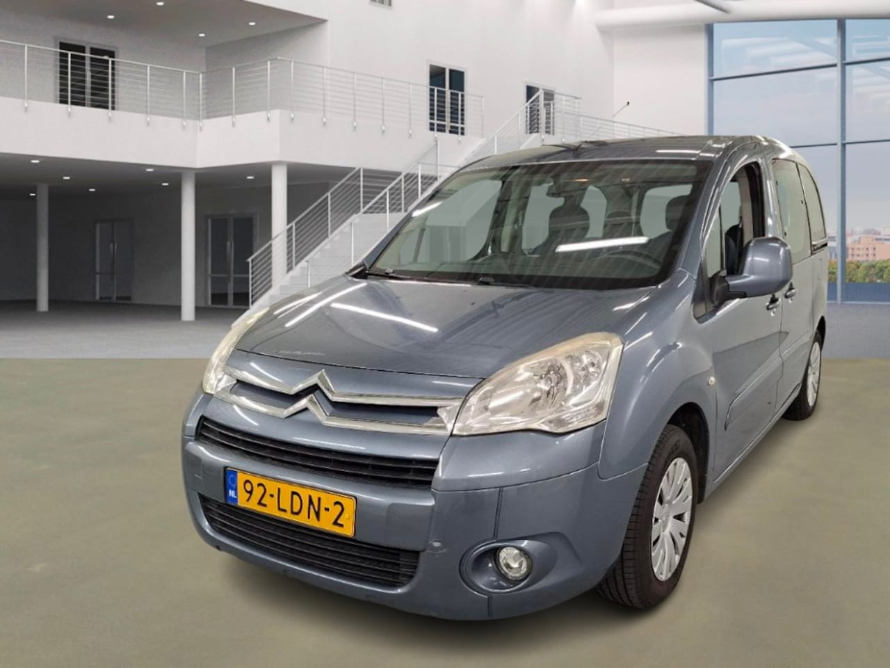 Citroën Berlingo - 1.6 VTi 120 Multispace/ SCHUIFDEUREN/ TREKHAAK - AutoWereld.nl