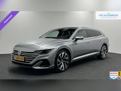 Volkswagen Arteon Shooting Brake - 1.4 TSI eHybrid R-Line Business PANO TREKHAAK LEER