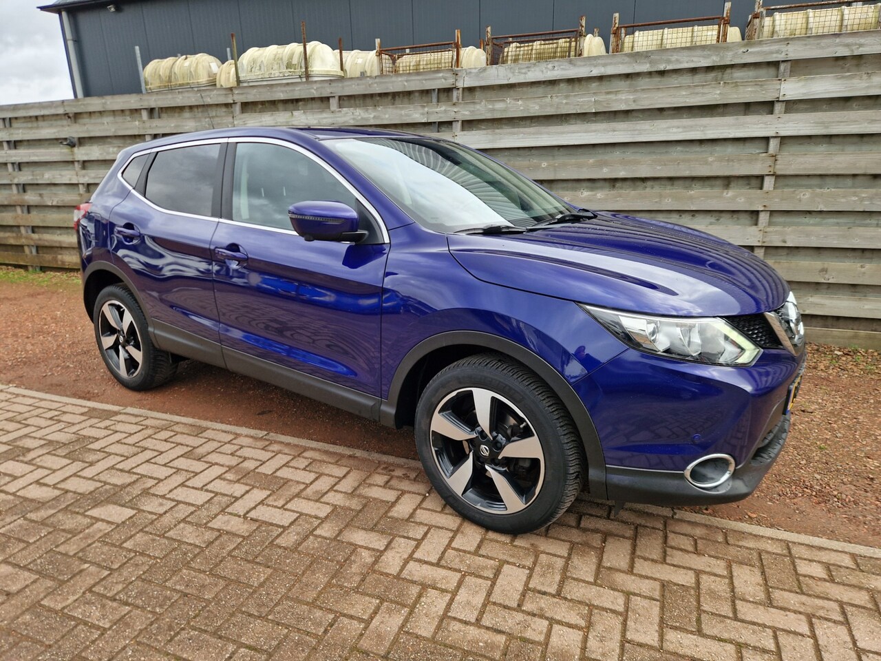 Nissan Qashqai - 1.2 N-Connecta 360 Camera, Stoelverwarming - AutoWereld.nl