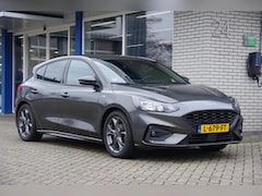 Ford Focus - 1.0 EcoBoost ST Line Business carplay Stuur/stoelverwarming trekhaak