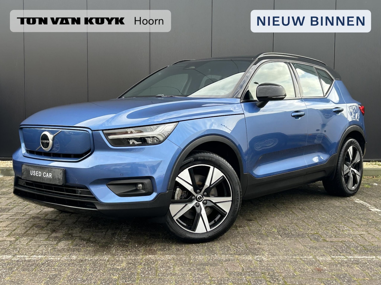 Volvo XC40 - Recharge P8 AWD R-Design intellisafe/ Climate line/ Park assist - AutoWereld.nl