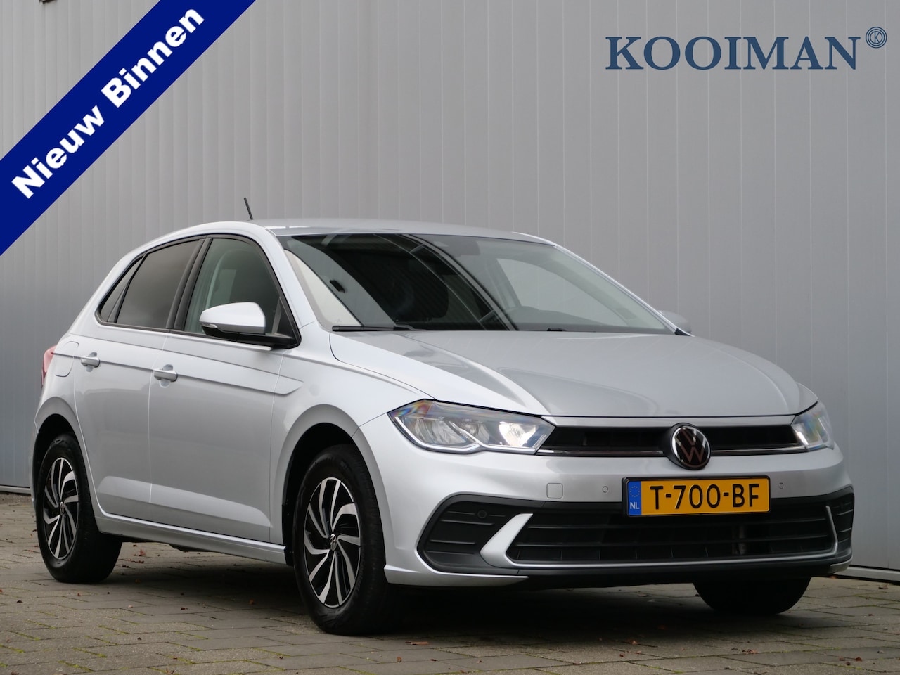 Volkswagen Polo - 1.0 TSI Life 96 Pk Automaat Navigatie / Apple Carplay / PDC / Trekhaak - AutoWereld.nl