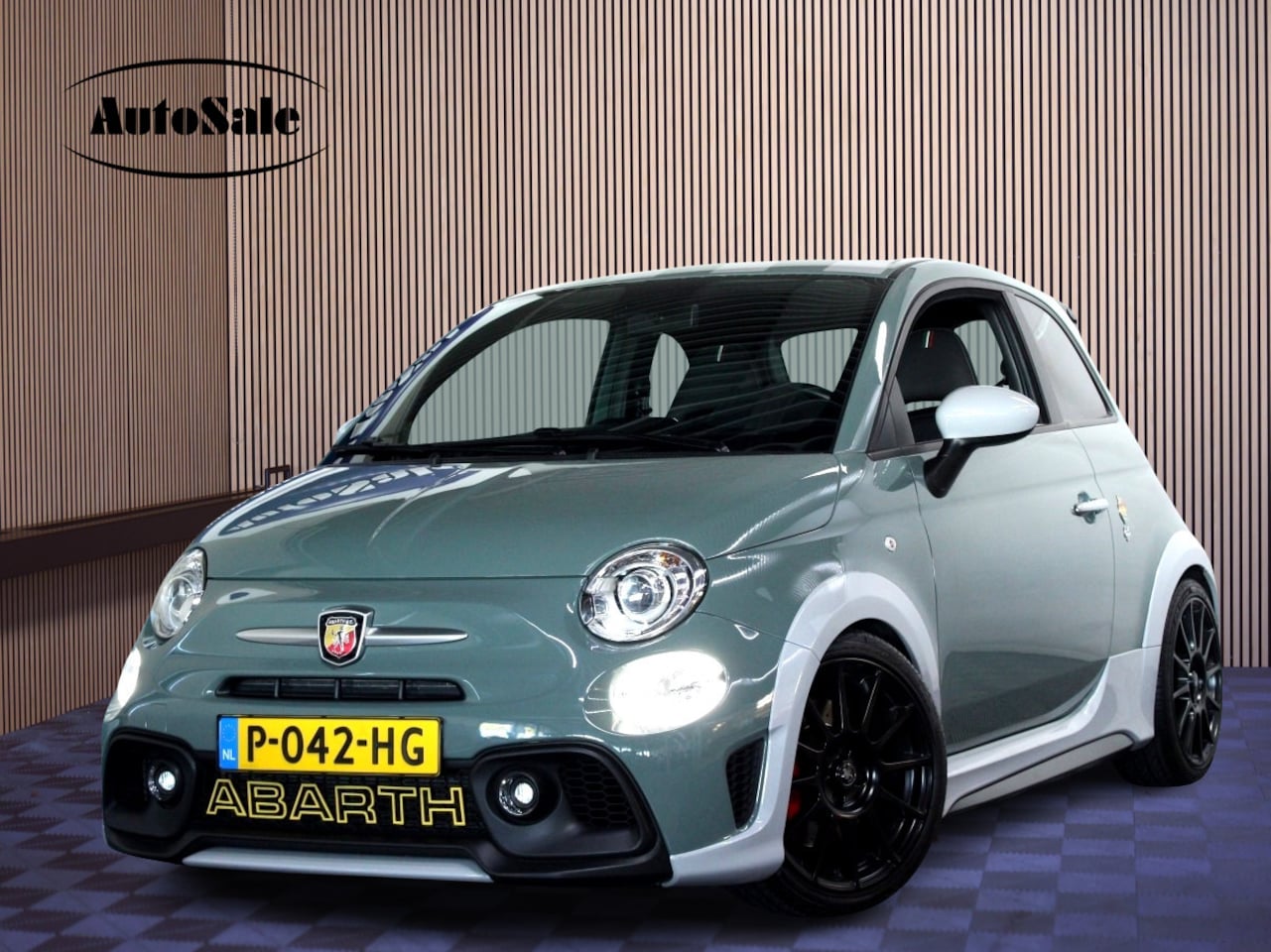 Fiat 500 Abarth - 1.4 T-Jet 695 70thAnniversary avm 34.000 km BEATS CARPLAY XENON '20 - AutoWereld.nl