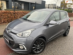 Hyundai i10 - 1.2i Cruise/Climate-Control Multifunctioneel-Stuur Bluetooth