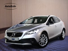 Volvo V40 Cross Country - 1.5 T3 Momentum 52000 km AUTOMAAT NAV CAMERA '17