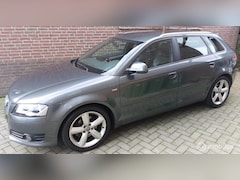 Audi A3 Sportback - 1.4 TFSI Attraction DSG automaat/Navigatie