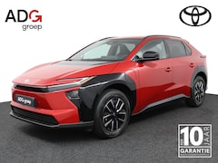 Toyota bZ4X - Dynamic 73 kWh | Navigatiesysteem | 360 Camera | elek verstelbaar stoel |
