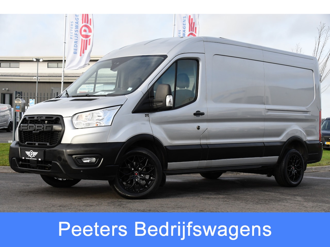 Ford Transit - 350 2.0 TDCI L3H2 Raptor Edition Camera, Cruise, Carplay, 170pk, Trekhaak, Multimedia, Sen - AutoWereld.nl