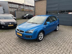 Ford Focus - 1.6-16V First Edition
