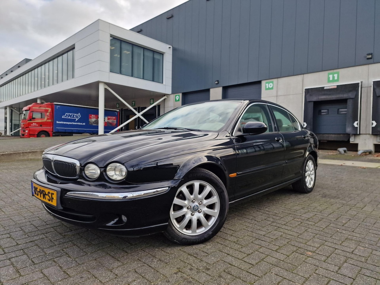 Jaguar X-type - 2.5 V6 4WD NAVI PSENSOR 2 X SLEUTELS - AutoWereld.nl