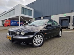 Jaguar X-type - 2.5 V6 4WD NAVI PSENSOR 2 X SLEUTELS