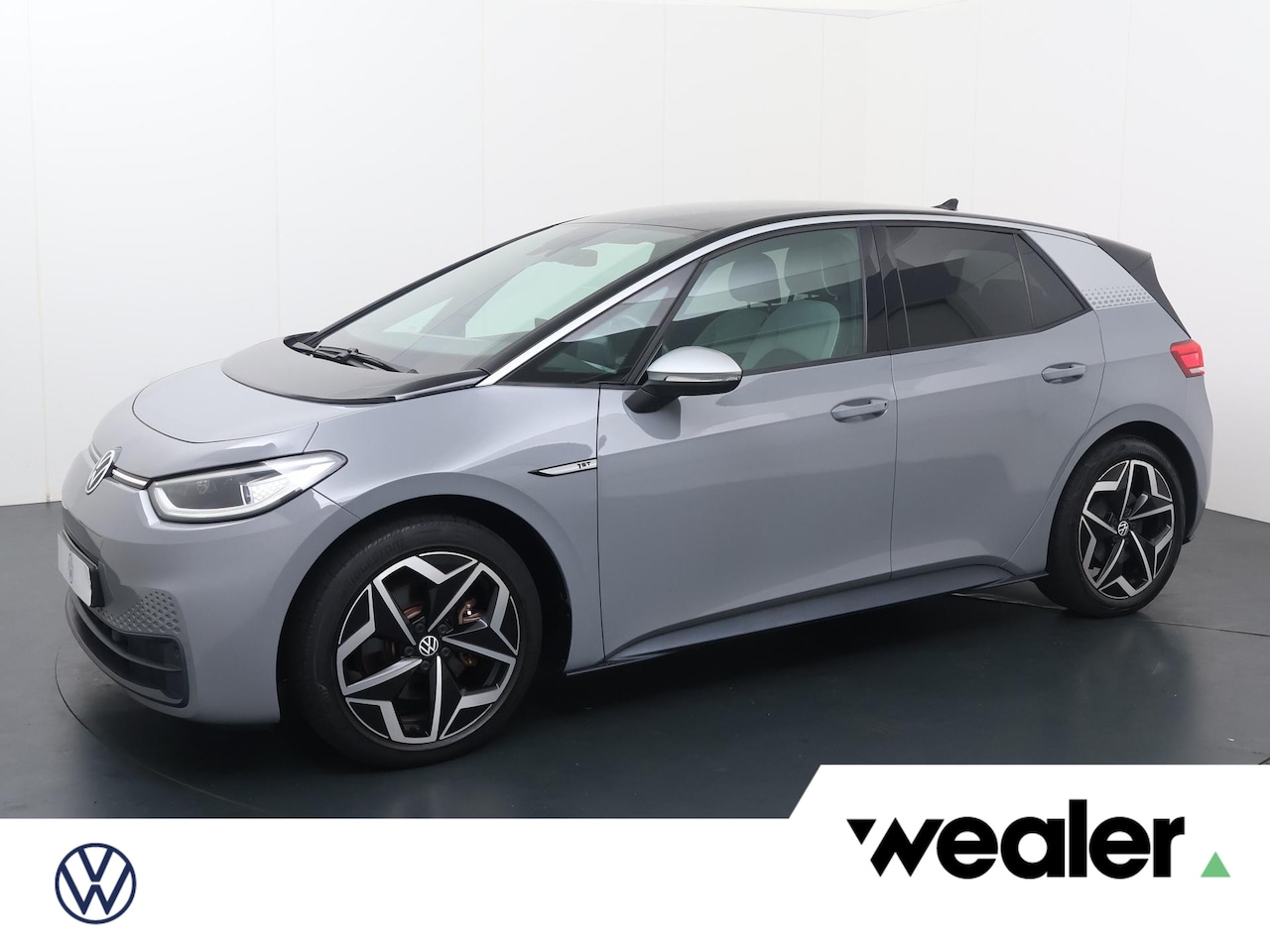 Volkswagen ID.3 - First Plus 58 kWh | 204 PK | SoH 87% | Trekhaak | Achteruitrijcamera | Navigatiesysteem | - AutoWereld.nl