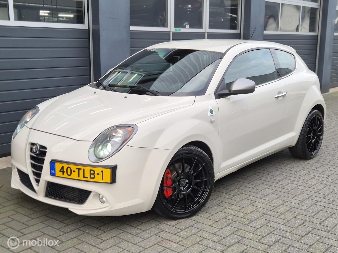 Alfa Romeo MiTo - 1.4 T Quadrifoglio Verde | CARPLAY | 18'' | RVS | PDC | - AutoWereld.nl