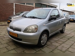 Toyota Yaris - 1.3-16V VVT-i Sol