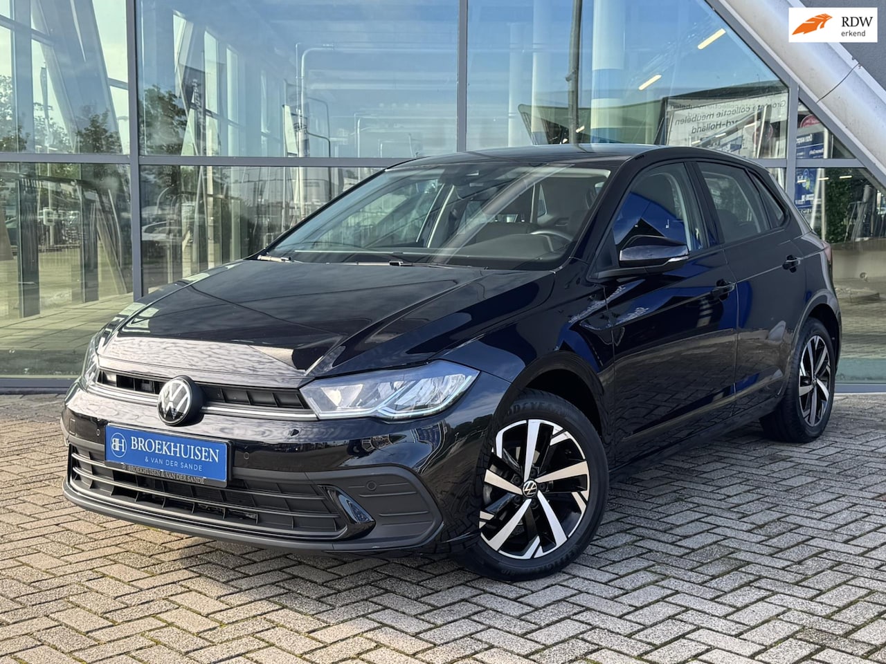 Volkswagen Polo - 1.0 TSI Life Edition Highline Automaat / Camera / Stoelverwarming - AutoWereld.nl