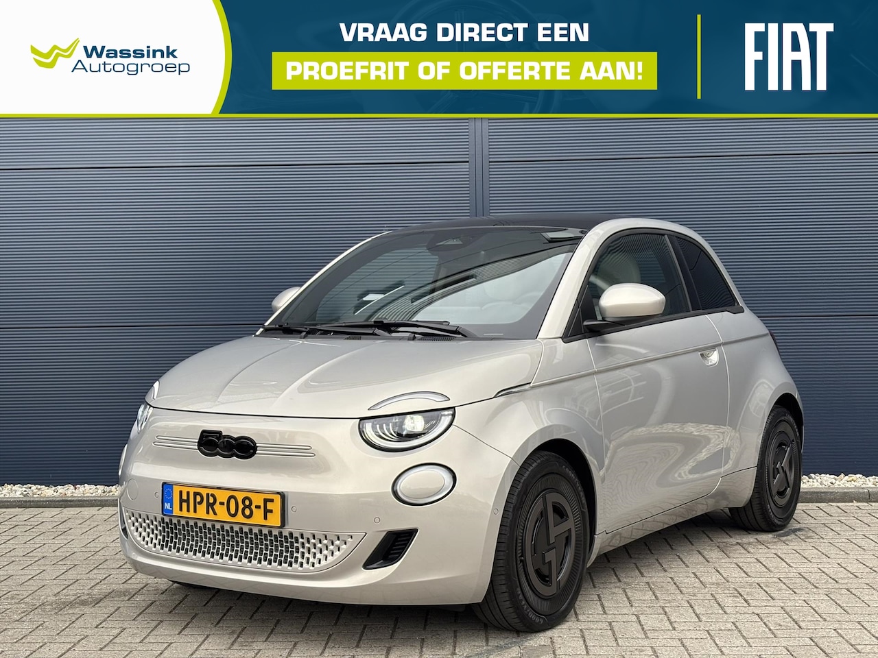 Fiat 500 - 42kWh 118pk Aut Georgio Armani Edition | Navigatie | Led | Carplay | Camera | Keyless - AutoWereld.nl
