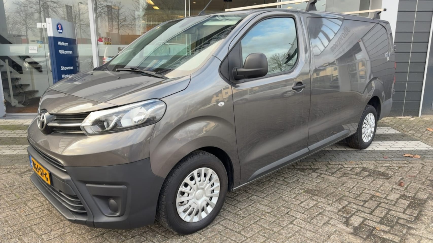 Toyota ProAce Worker - 2.0 D-4D Navigator L Cruise Control | Airco - AutoWereld.nl