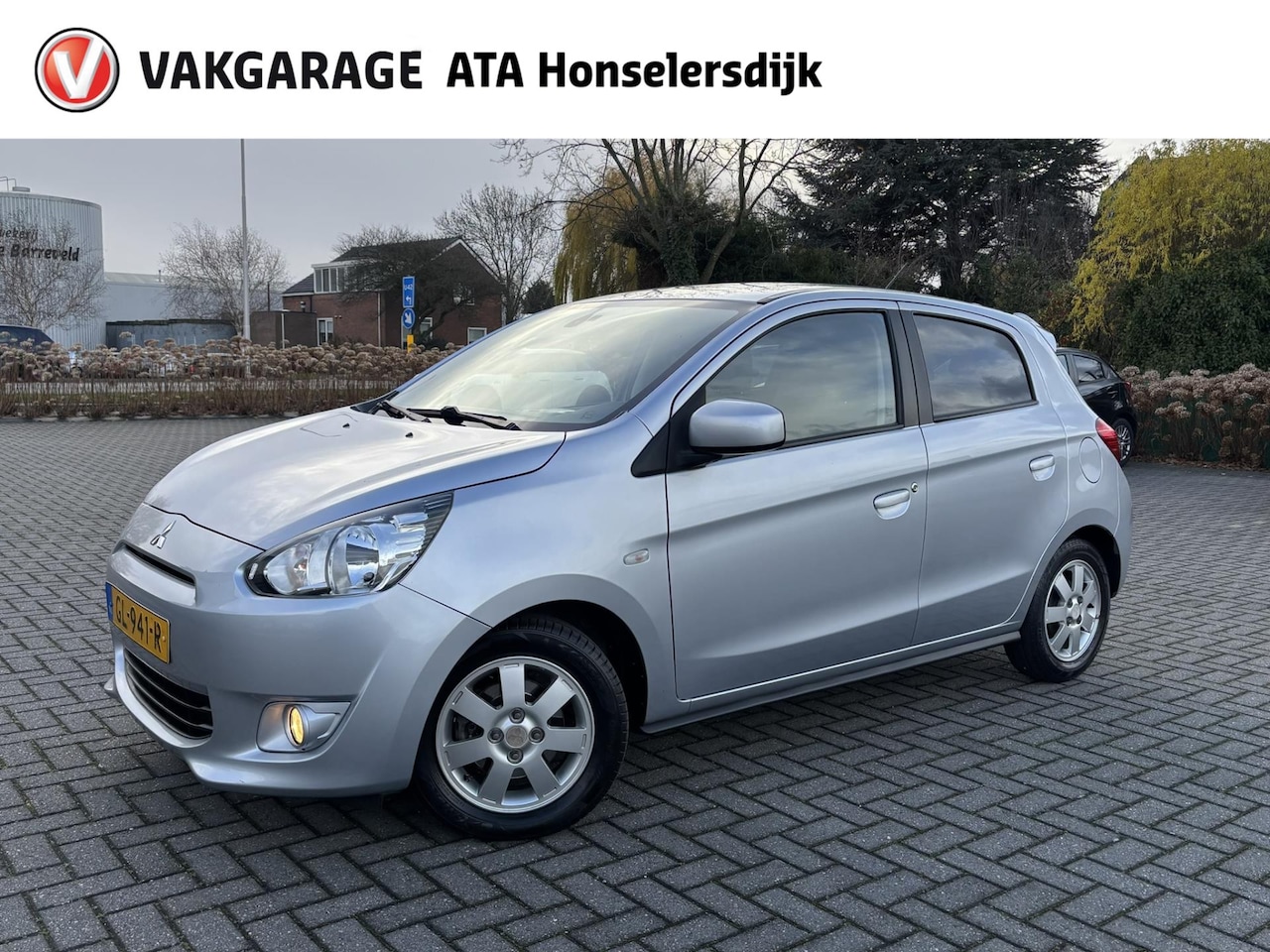 Mitsubishi Space Star - 1.0 Bright | Automaat | Climate control | - AutoWereld.nl