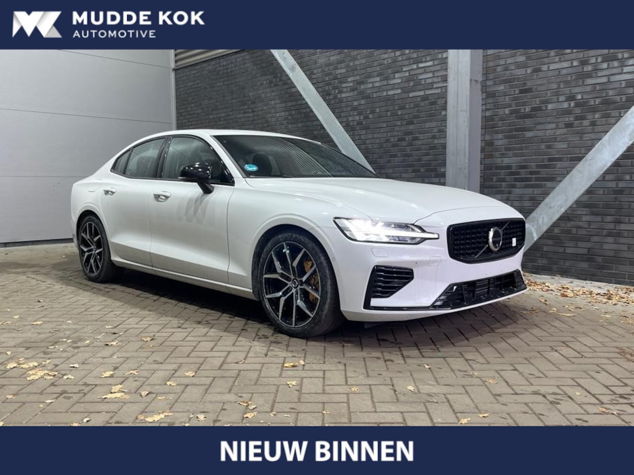 Volvo S60 - T8 AWD Polestar Engineered | Bowers&Wilkins | Panoramadak | 360° Camera | ACC | Head-Up - AutoWereld.nl