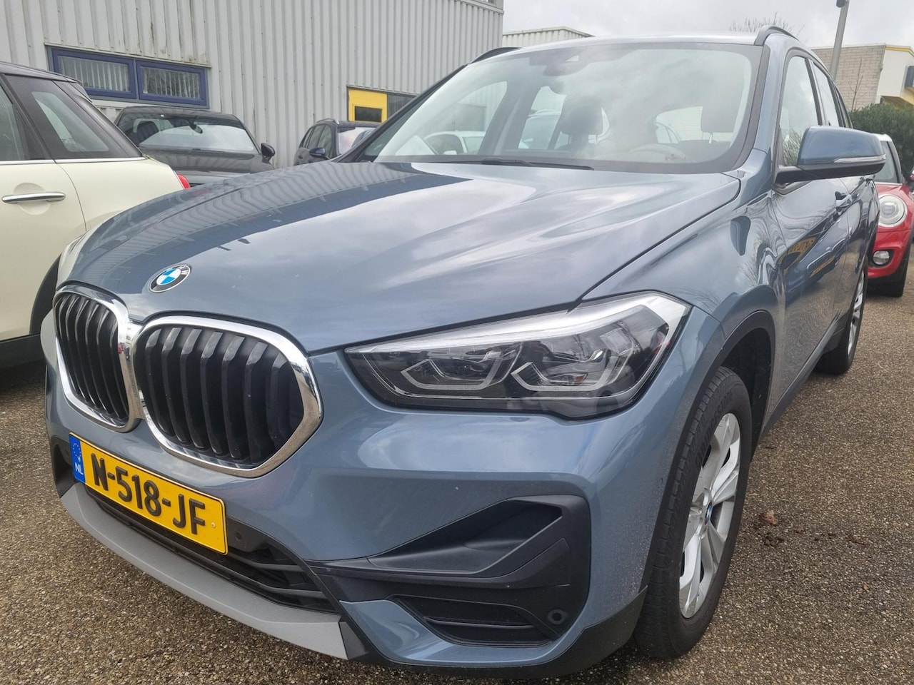 BMW X1 - SDrive18i Business Edition Plus Leder HeadUp - AutoWereld.nl