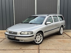 Volvo V70 - 2.4 Edition II AUT. | Clima | Cruise