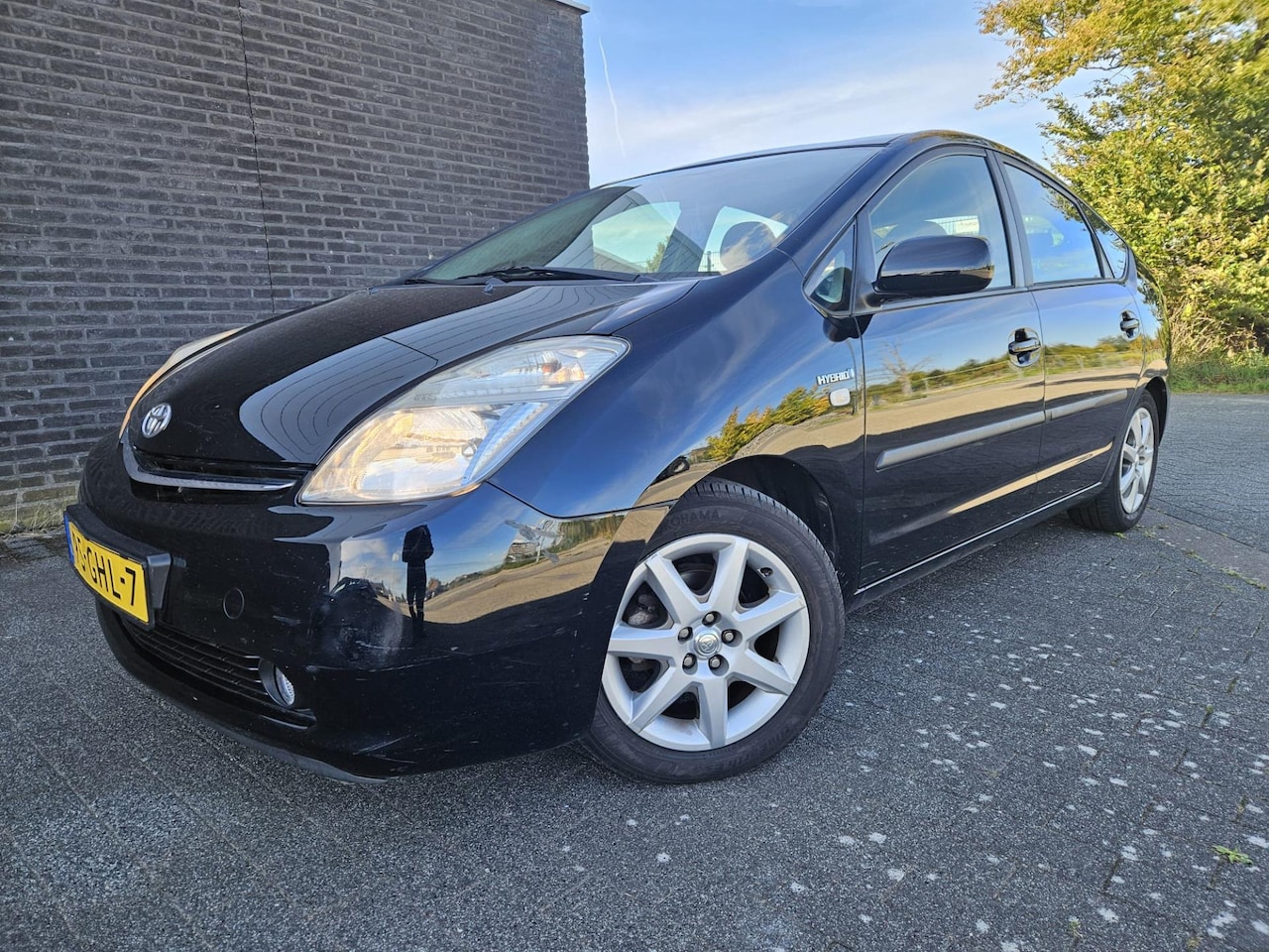 Toyota Prius - 1.5 VVT-i Tech Edition GARANTIE - AutoWereld.nl