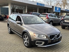 Volvo XC70 - 2.4 D3 AWD Aut Summum