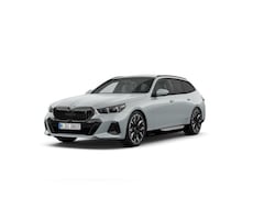 BMW i5 Touring - eDrive40 M Sport Edition 84 kWh