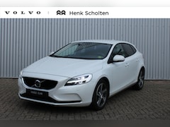 Volvo V40 - T2 Automaat Momentum | Achteruitrijcamera | Stoelverwarming voorzijde | Full map navigatie