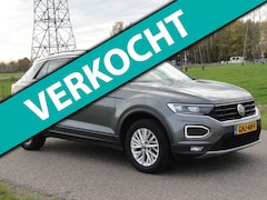 Volkswagen T-Roc - 1.6 TDI Style Business Met ECC I NAVIG I PDC I ANDROID