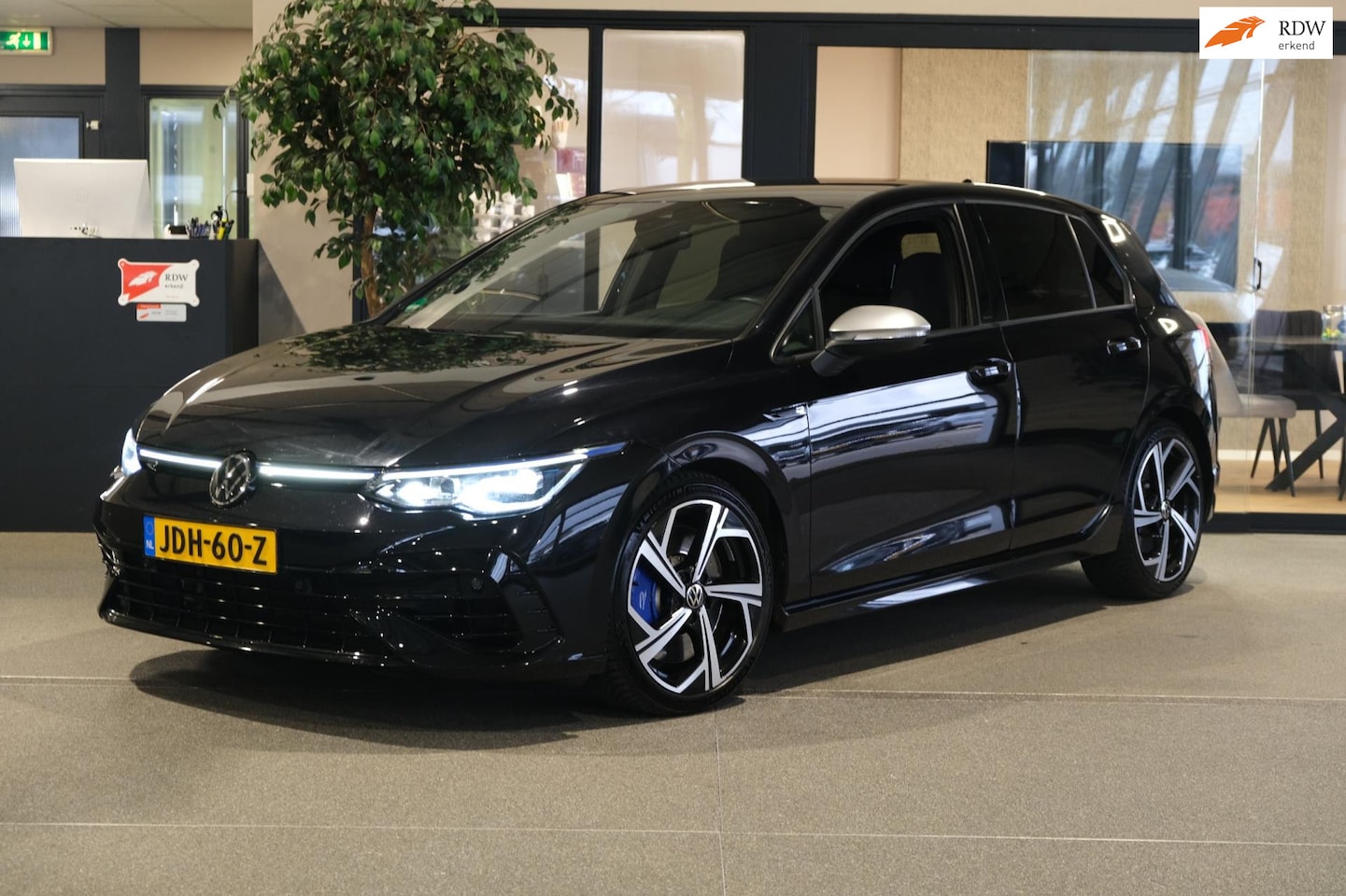 Volkswagen Golf - 2.0 TSI R 4Motion 320PK DSG Navi Led Acc Dcc Pdc - AutoWereld.nl