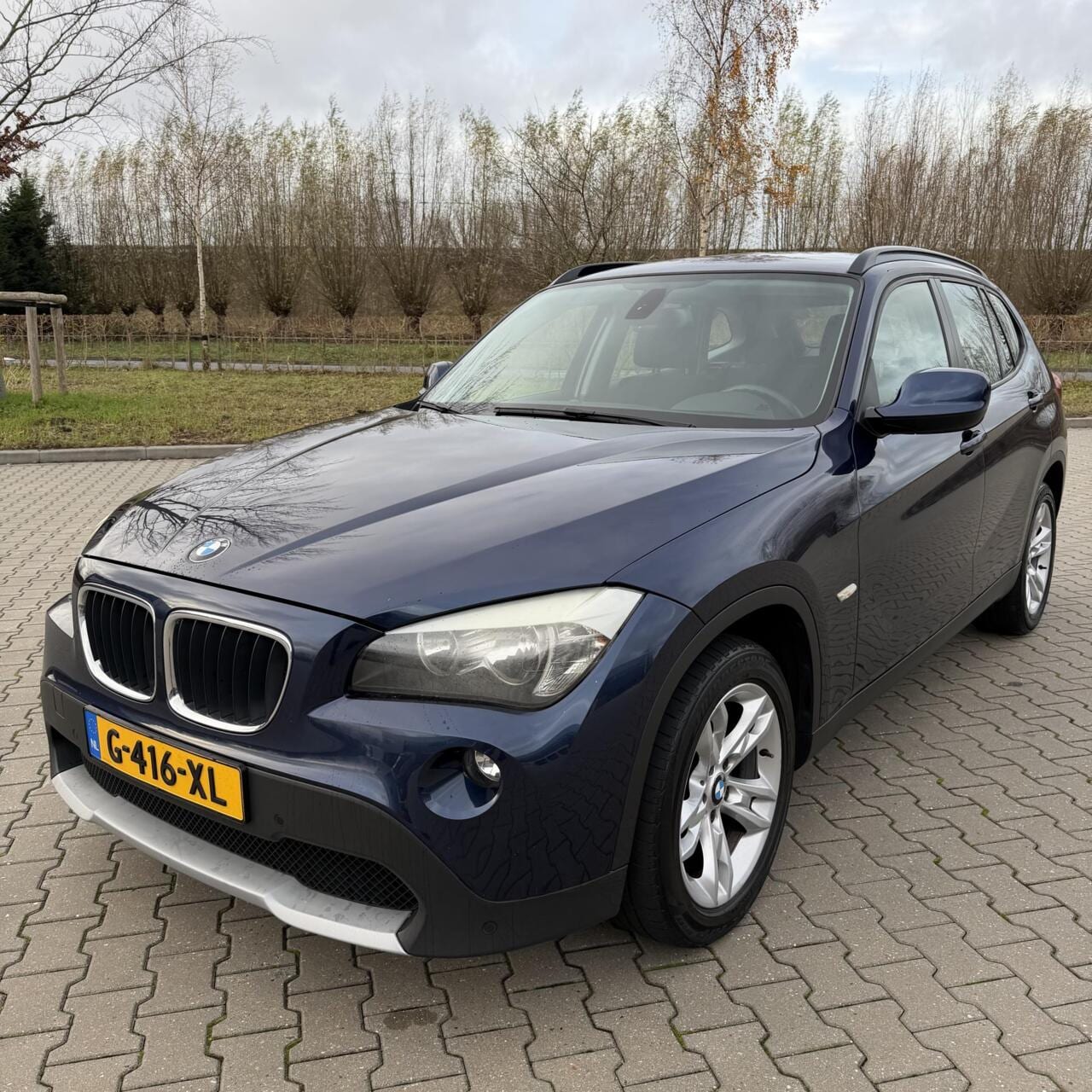 BMW X1 - xDrive20i | Navi | Stoelverwarming | NW APK! - AutoWereld.nl