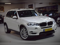 BMW X5 - XDrive35i High Executive Navi|Leder|Panoramadak|Keyless-entry|Dealer onderhouden|Lane-assi