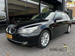 BMW 5-serie Touring - 5-serie Touring 520i Business Line LEDER/ NIEUWE APK/ AIRCO/NAP